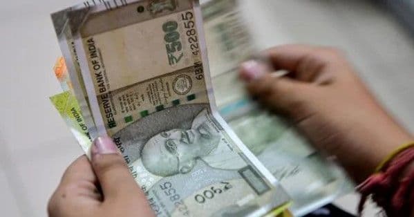 On Monday, watch out for HDFC Bank, Yes Bank, and IDBI Bank stocks—here’s why they’re in the spotlight.
